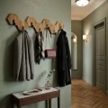 Wieszak ścienny na ubrania Hexagon 77cm