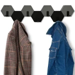 Wieszak ścienny na ubrania Hexagon 77cm